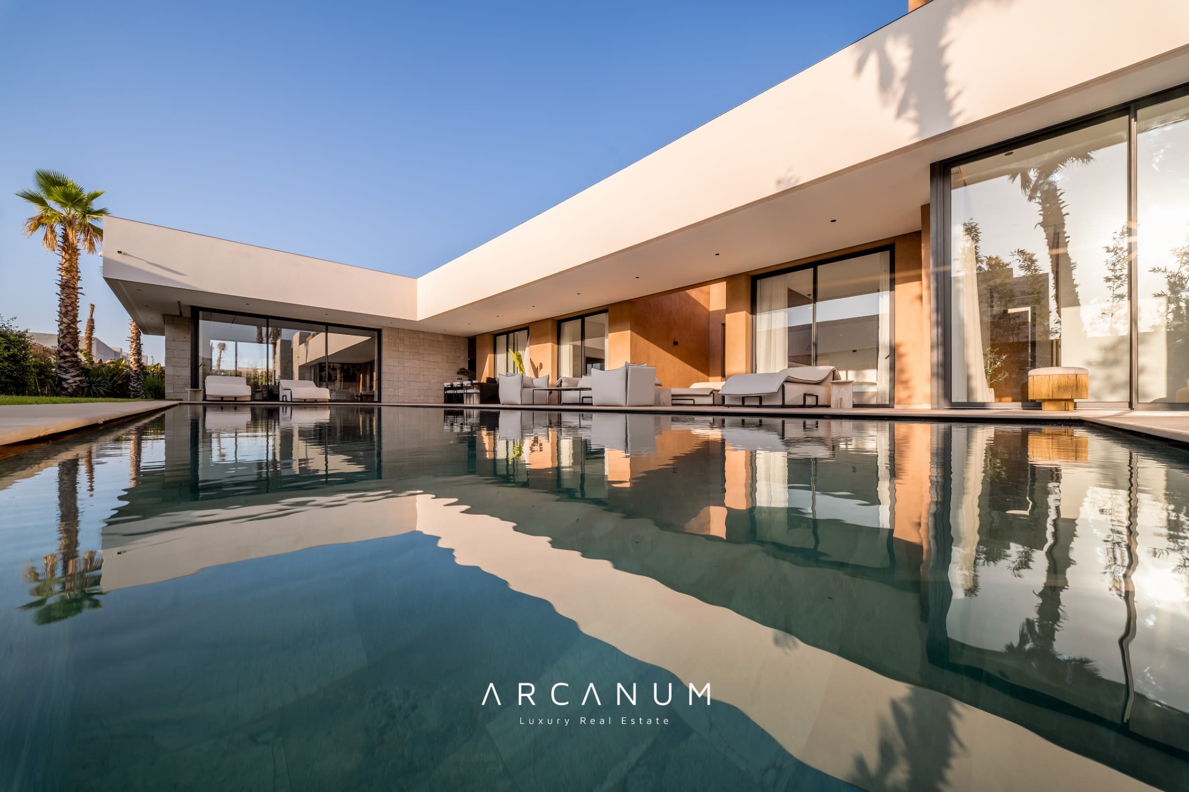 OFF-PLAN – CONTEMPORARY VILLAS ON OURIKA ROAD